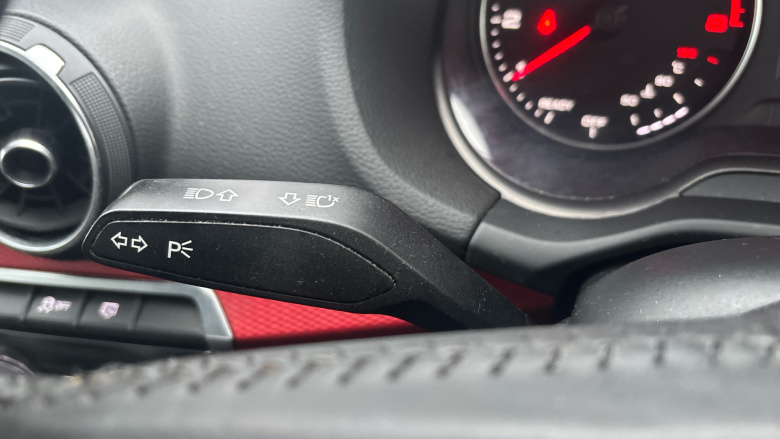 Audi Q2 30 TFSI Sport 5dr Petrol Estate